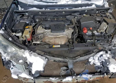 2018 Toyota Rav4 Le z USA, uszkodzony, nr VIN 2T3ZFREV1JW444399